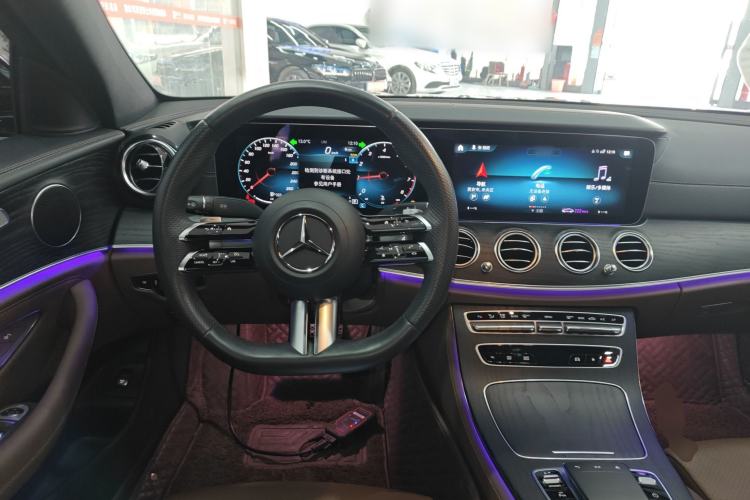 Used Mercedes-Benz E-Class 2023 Restyled E 260 L Sport Edition Steering Wheel