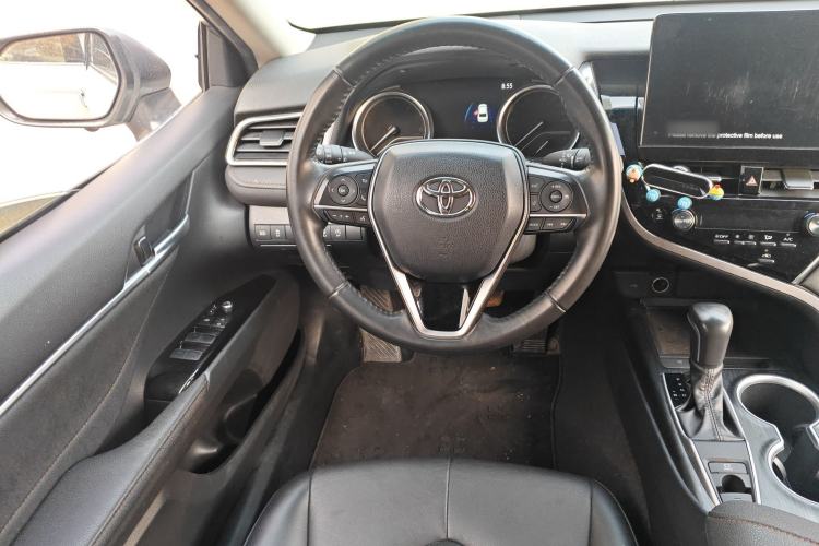 Used Toyota Camry 2023 2.0G Luxury Edition