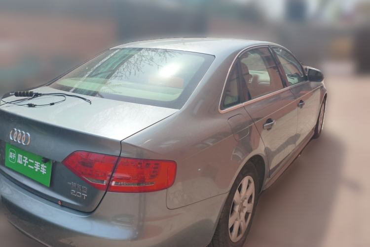 Used Audi A4L 2012 2.0 TFSI automatic standard version