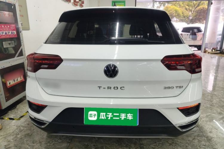 Used Volkswagen T-ROC 2021 280TSI DSG Two-Wheel Drive Elite Connect Edition
