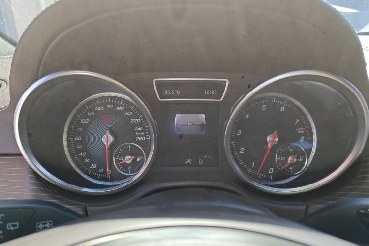 Used Mercedes-Benz GLE 2018 GLE 320 4MATIC Dynamic Edition Collector's Edition
