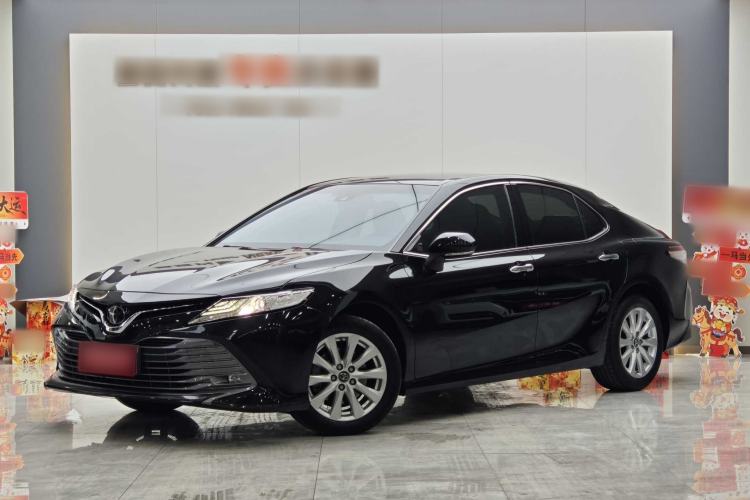 Used Toyota Camry 2019 Revised Version 2.0G Luxury Edition Exterior 1