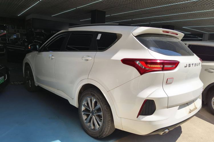 Used JETOUR X70 2020 1.5T DCT Comfort Edition 5-seater