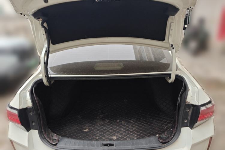 Used Venucia D60EV 2022 Standard Range Comfort Edition Trunk