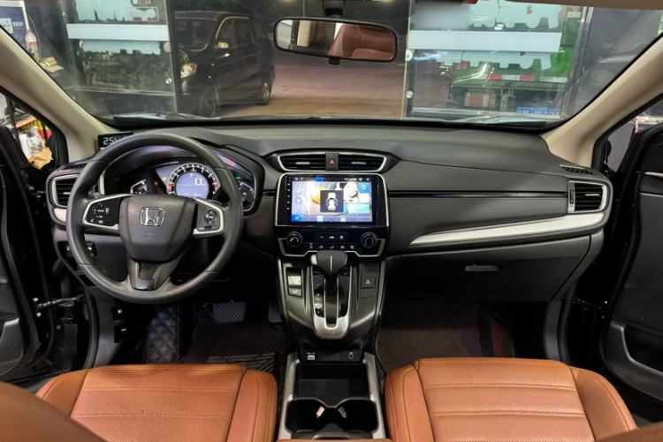 Used Honda CR-V 2021 240TURBO CVT 2WD Comfort Version Interior 1