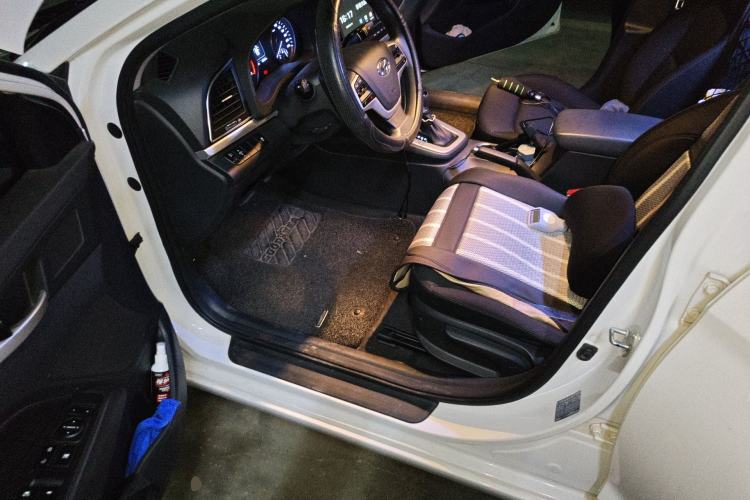 Used Hyundai Elantra (6th Generation / Lingdong) 2016 1.6L Automatic ZhiXuan – Elite Version Left Front Seat