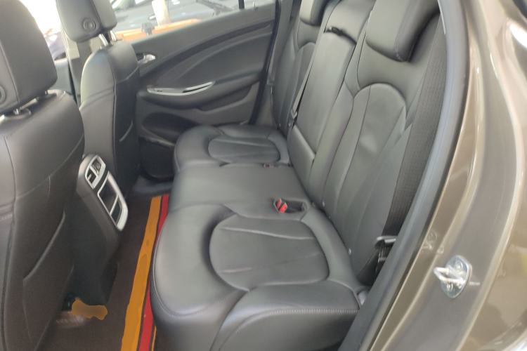 Used Buick Envision 2018 20T Two-Wheel-Drive Elite Model