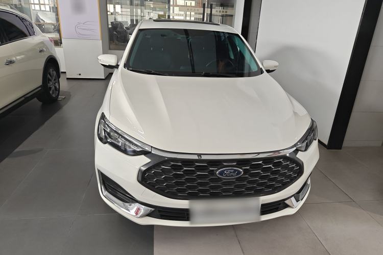 Used Ford Escort 2021 1.5L Automatic Diamond Edition
