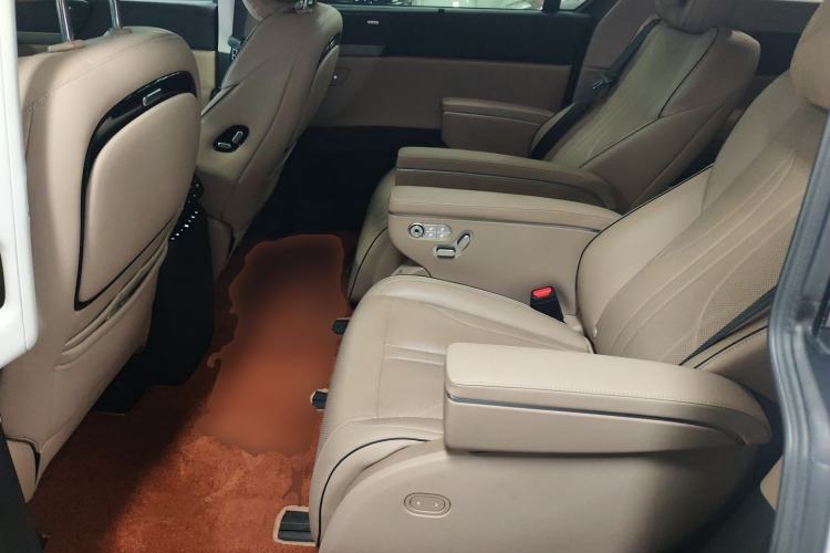 Used XPeng X9 2024 640 All-Wheel Drive High-Performance Max
