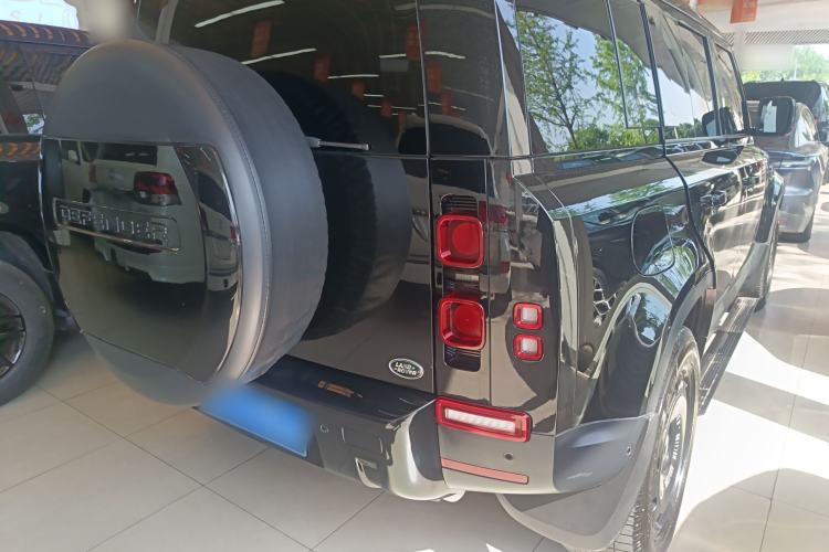 Used Land Rover Defender 2020 110 P400 HSE
