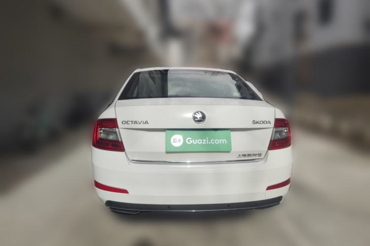 Used Skoda Octavia 2017 1.6L Manual Smart Drive Edition