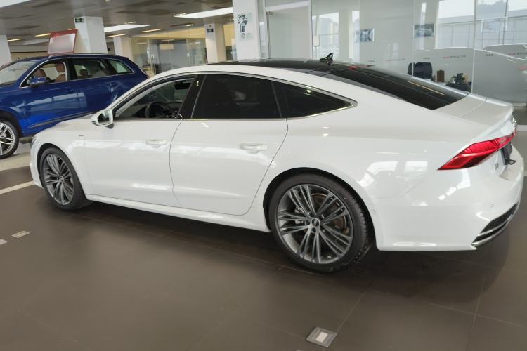 Used Audi A7 2023 45 TFSI Prestige Edition

