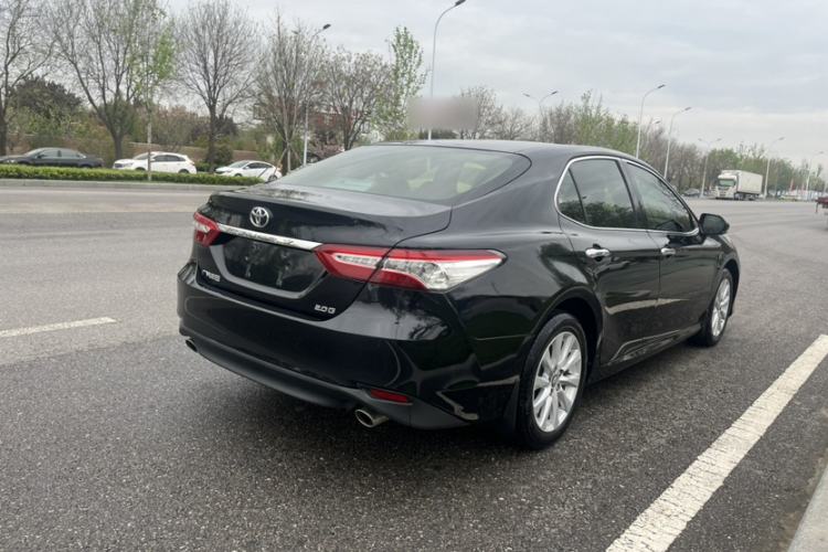 Used Toyota Camry 2019 Revised Version 2.0G Luxury Edition Exterior 7