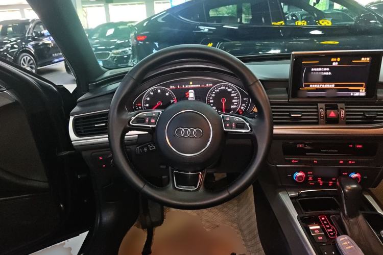 Used Audi A6L 2018 30th Anniversary Edition 35 TFSI Sport Edition Steering Wheel
