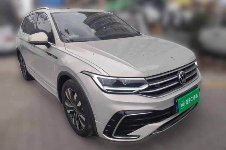 Used Volkswagen Tiguan L 2022 330TSI Automatic Two-Wheel Drive R-Line Enhanced Edition Exterior 2