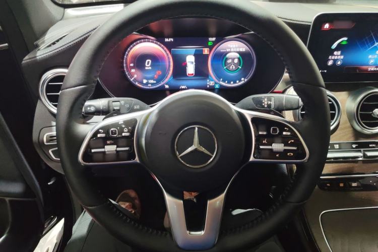 Used Mercedes-Benz GLC 2020 GLC 300 L 4MATIC Dynamic Edition
