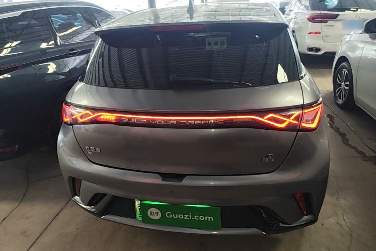 Used BYD Dolphin 2023 420 km Fashion Edition
