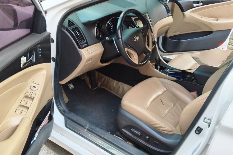 Used Hyundai Sonata 2011 2.4L Automatic Top-Tier Version Driver Seat