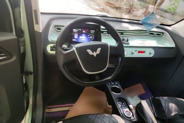 Used Wuling Hongguang MINIEV 2021 Macaron Premium Model – Lithium Iron Phosphate