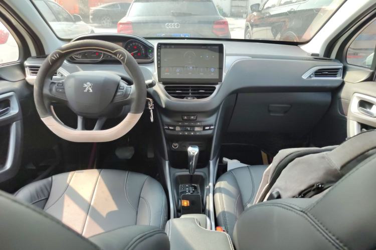 Used Peugeot 2008 2014 1.6L Automatic Fashion Edition