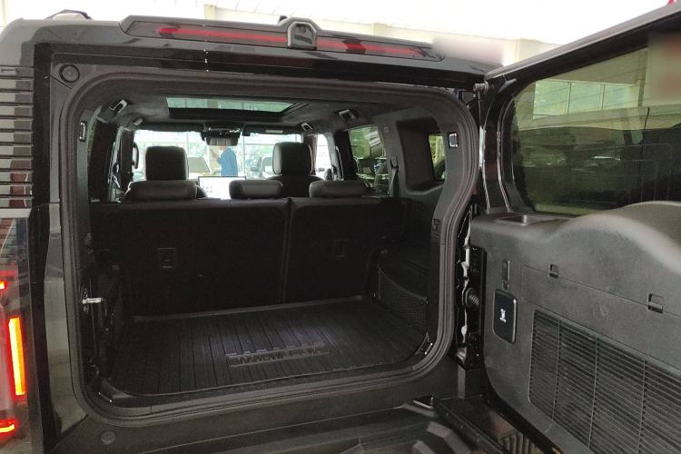 Used JETOUR Traveler 2023 2.0T All-Wheel Drive Conquer PRO