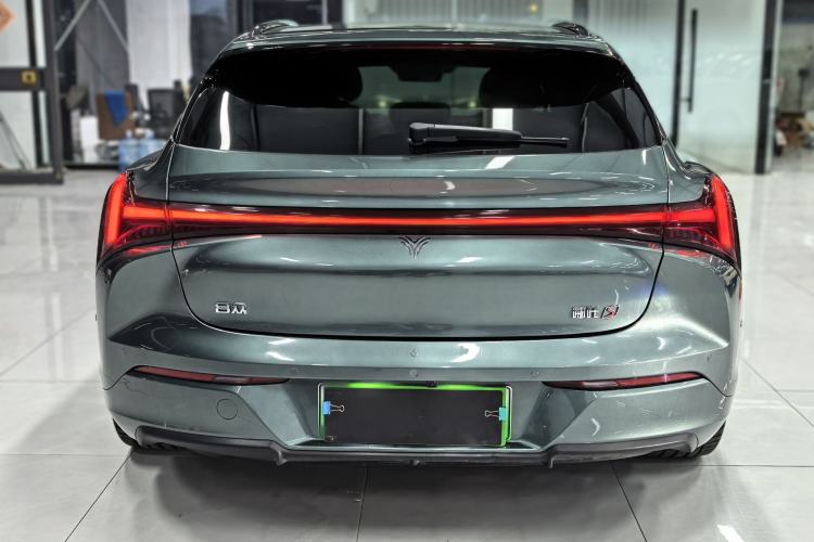 Used NETA S Shooting Brake 2024 Range-Extended 300 Pro Edition
