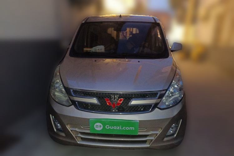 Used Wuling Rongguang V 2018 1.5L Standard Version Front