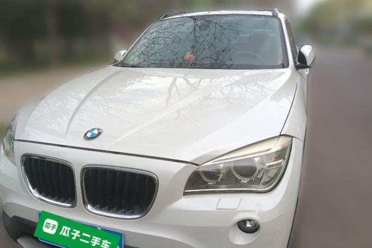 Used BMW X1 2012 sDrive18i Luxury Edition Front