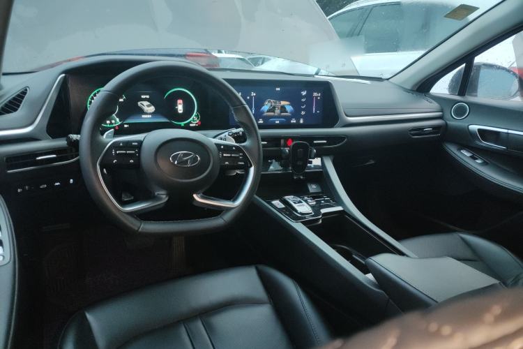 Used Hyundai Sonata 2020 270TGDi DCT GLS Elite Edition Center Console