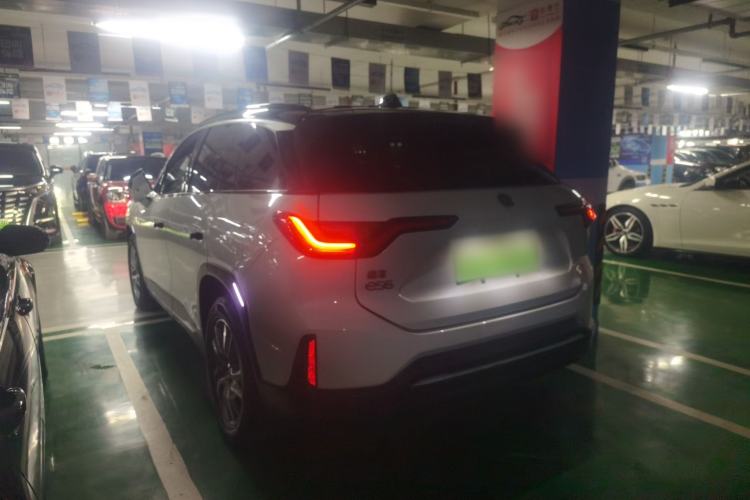 Used Nio ES6 2020 420 km Sport Edition Rear Left 45 Deg