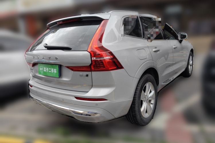 Used Volvo XC60 2022 B5 4x4 Zhiyi Luxury Edition Rear Right 45 Deg