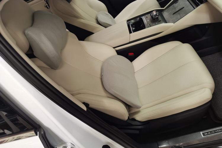 Used BYD Qin L 2024 DM-i 80KM Beyond Model Right Front Seat