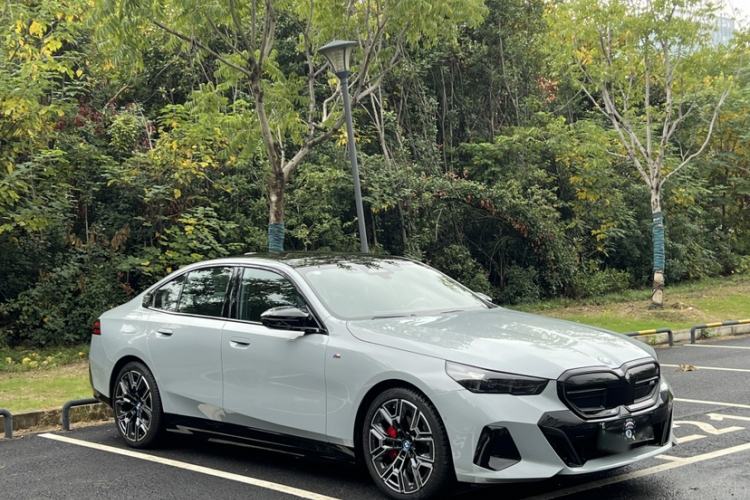 Used BMW i5 2024 xDrive M60