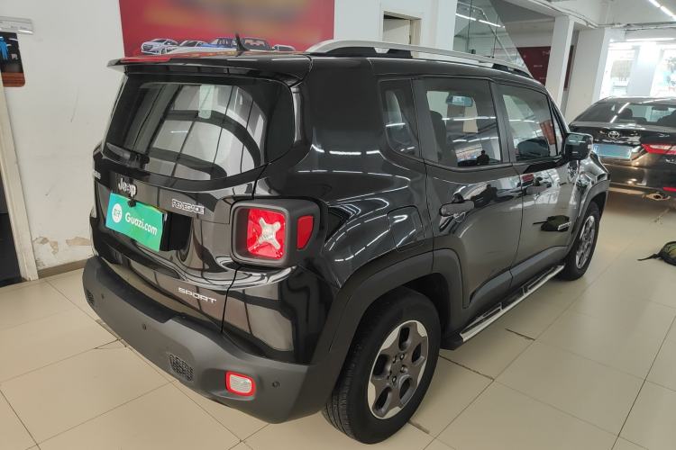 Used Jeep Renegade 2016 1.4T Automatic Kinetic Edition
