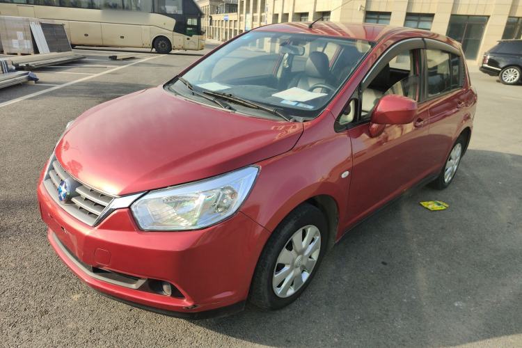 Used Venucia R50 2014 1.6L Automatic Splendid Edition