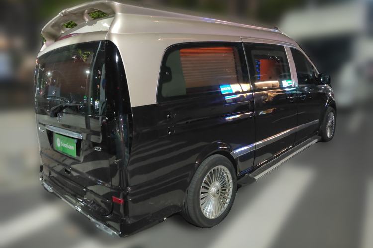 Used Mercedes-Benz Vito 2013 3.0L Elite Edition Rear Right 45 Deg