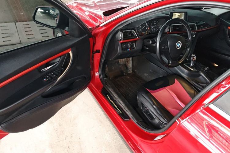 Used BMW 3 Series 2015 320Li Luxury Edition Fashion Model
