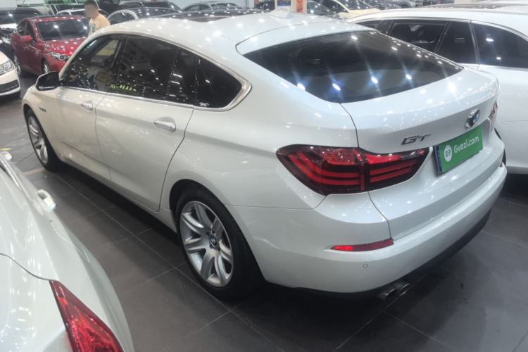 Used BMW 5 Series GT 2017 528i Leading Model Rear