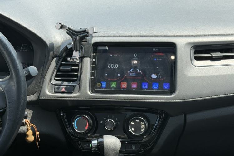 Used Honda Vezel 2020 1.5L CVT Elite Edition Interior 5