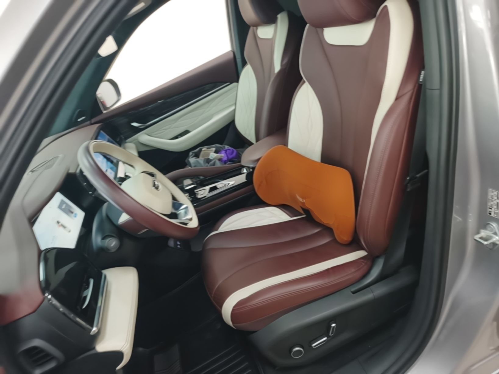 Geely Auto Monjaro L 2021 2.0TD DCT EVO Two-Wheel Drive Smart Luxury Version — снимка 17
