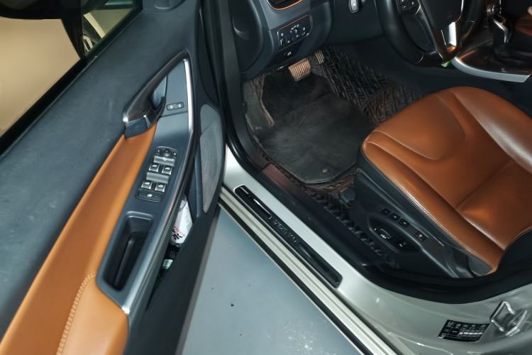 Used Volvo S60 2018 S60L T4 Smart & Ambitious Edition Driver Seat