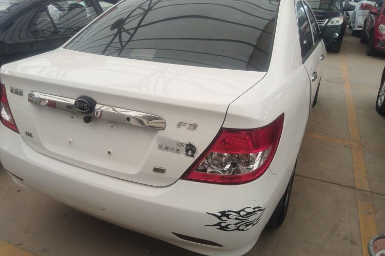 Used BYD F3 2012 Energy-Saving Edition 1.5L Manual Standard Model
