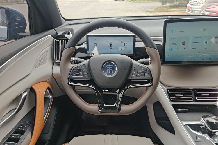 Used BYD Song Pro New Energy 2023 Champion Edition DM-i 110KM Beyond Model Steering Wheel