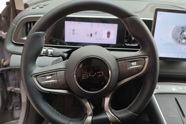 Used BYD Sealion 05 EV 2025 520 km Smart Cruise Version Steering Wheel