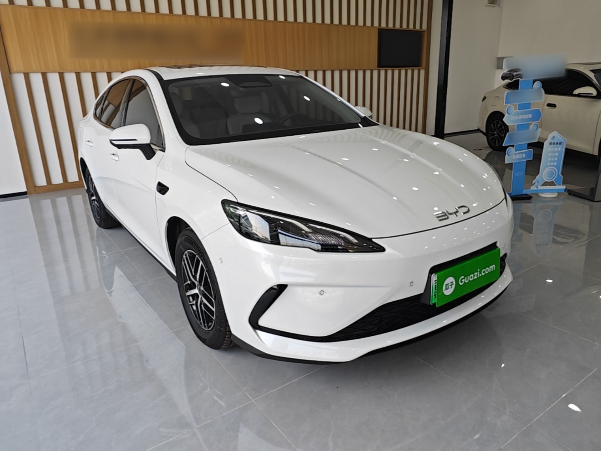 BYD Seal 05 DM-i 2025 DM-i Intelligent Drive 120KM Flagship Model — снимка 3