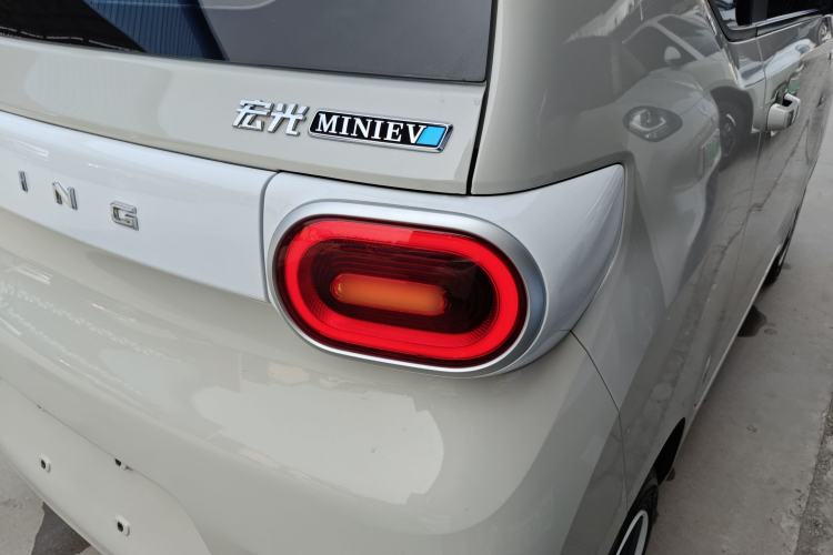 Used Wuling Hongguang MINIEV 2024 3rd Generation 215km Youth Edition
