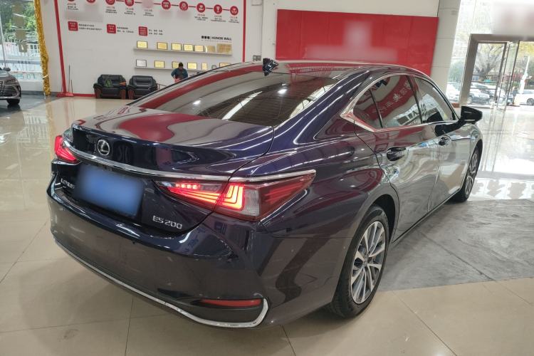 Used Lexus ES 2022 200 Excellence Edition