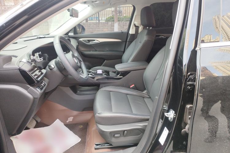 Used Buick Envision 2024 Encore Plus 28T Two-Wheel Drive Luxury Edition
