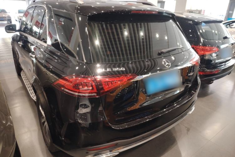 Used Mercedes-Benz GLE 2022 GLE 350 4MATIC Stylish Model
