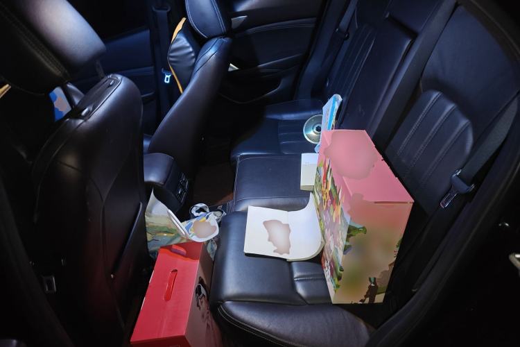 Used Mazda CX-4 2018 2.0L Automatic Two-Wheel Drive Blue Sky Exploration Version China V Standard Left Rear Seat